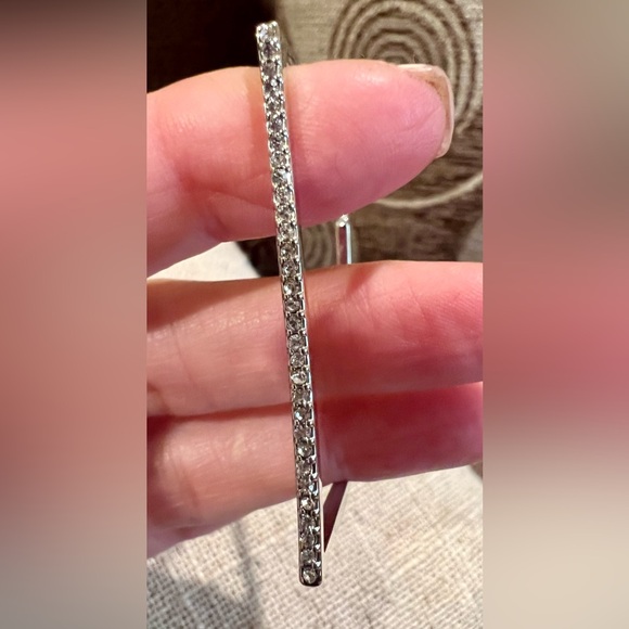 Silver/rhinestone earrings - Picture 5 of 11